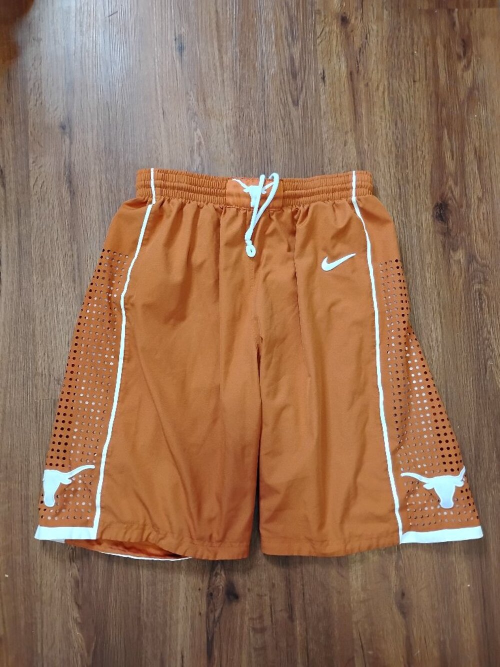 Vintage Nike Texas Longhorns Basketball Shorts Athletic